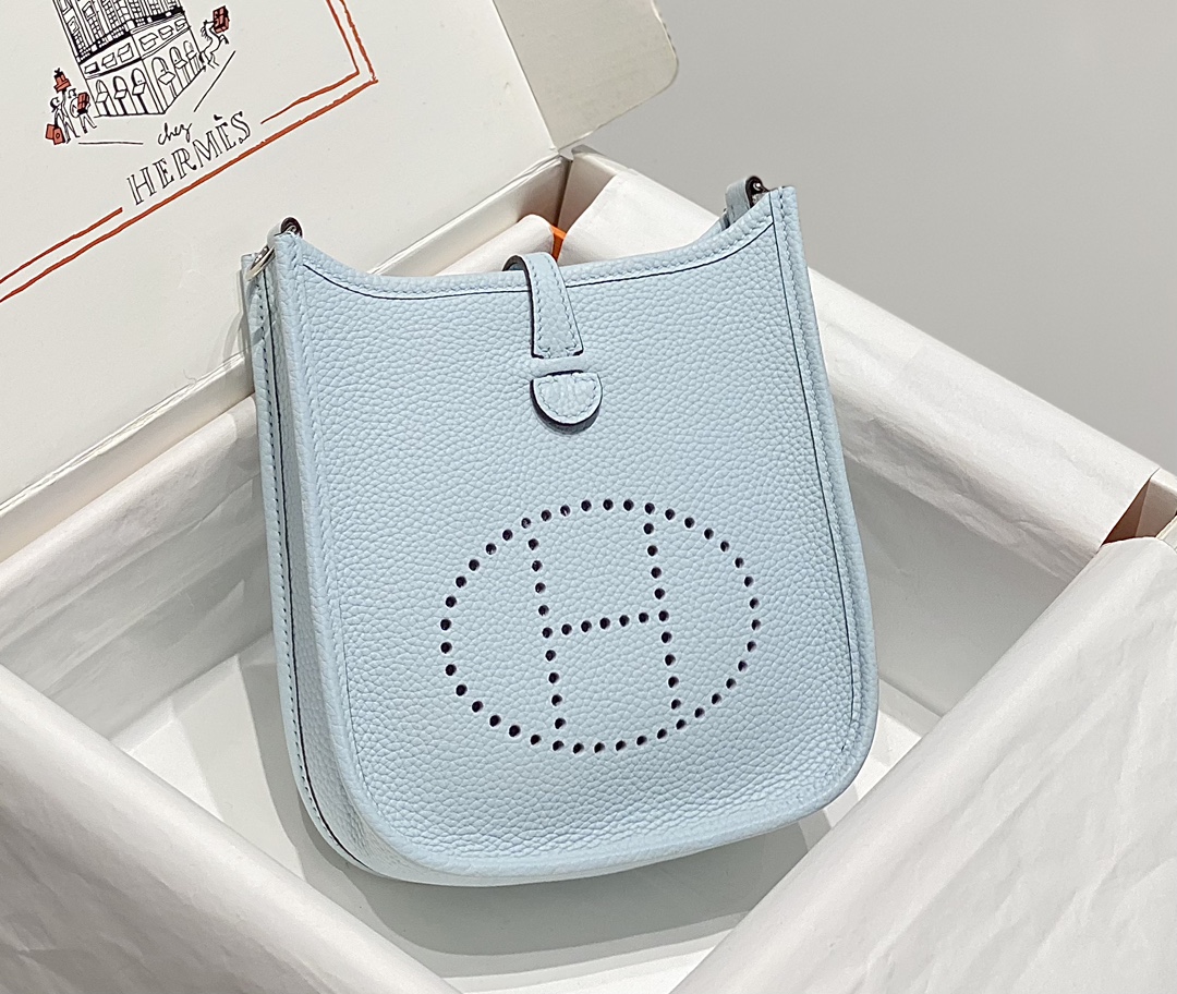 Hermes Evelyne 16 Amazone TPM Shoulder Bag In Sky Blue Clemence Leather